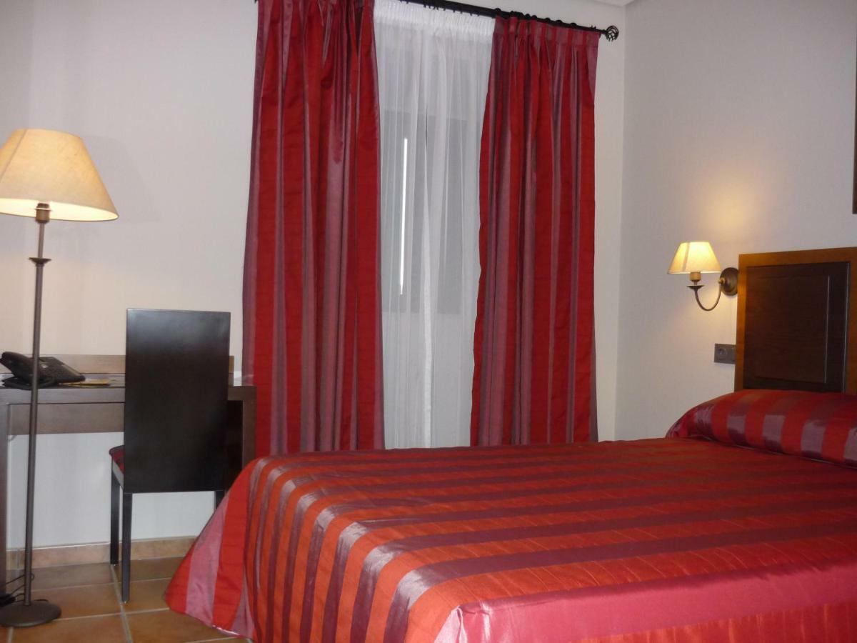 Hotel Hospederia Santuario Virgen De La Cabeza Zewnętrze zdjęcie